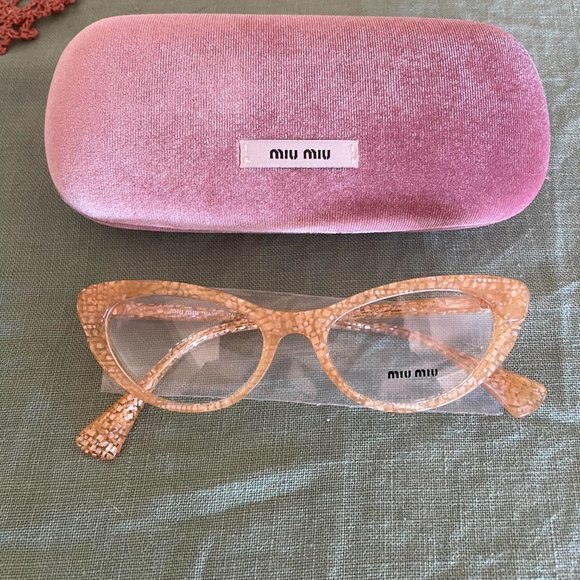 Miu Miu eyeglasses - Picture 5 of 9